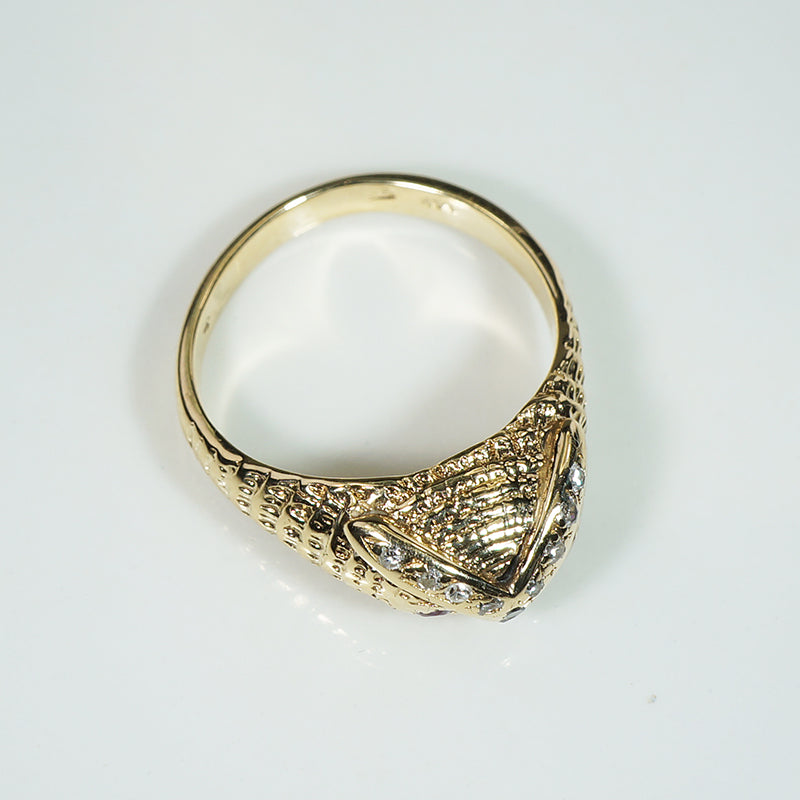 Striking Gold Owl Ring