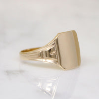 1920s 10k Gold Signet Ring