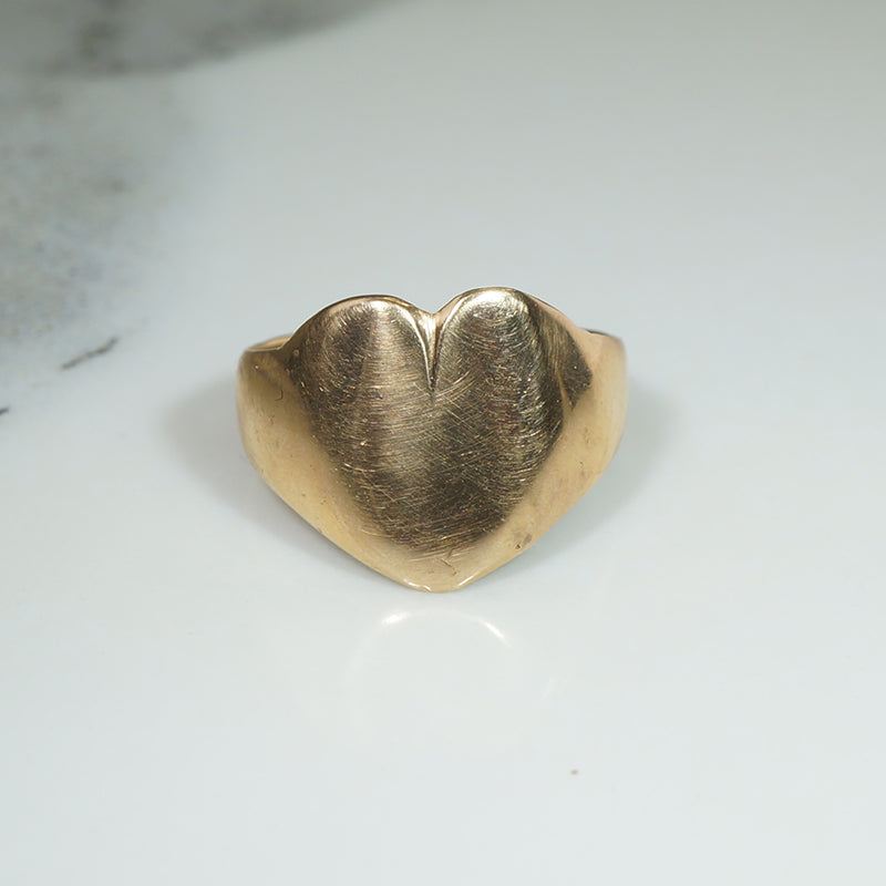 Curvy Heart Shaped Gold Signet Ring