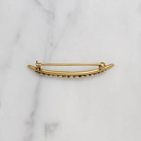 Graceful Pearl-Set Gold Crescent Moon Brooch 