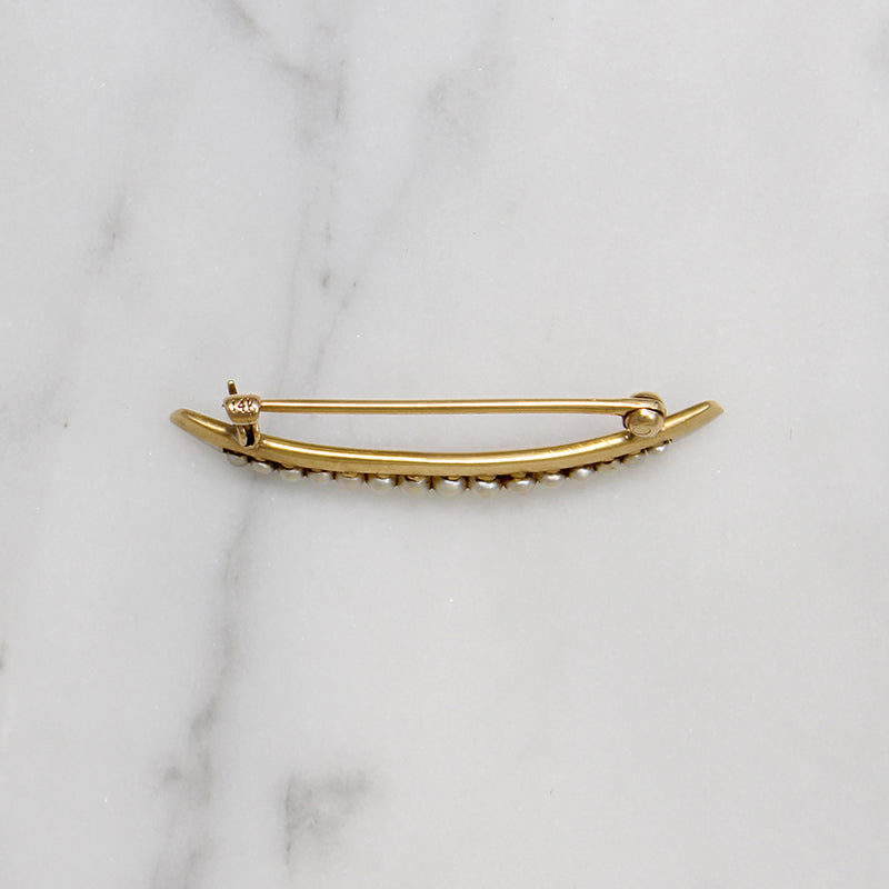 Graceful Pearl-Set Gold Crescent Moon Brooch 