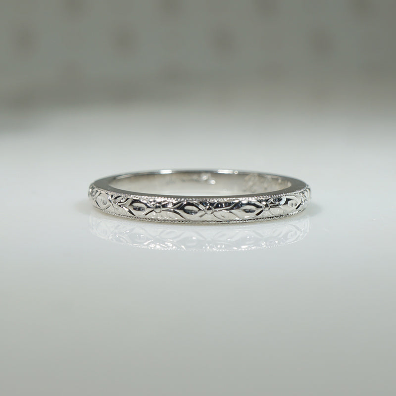 Dogwood Wreath Engraved Platinum Band