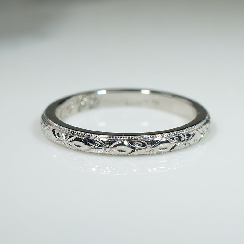 Dogwood Wreath Engraved Platinum Band