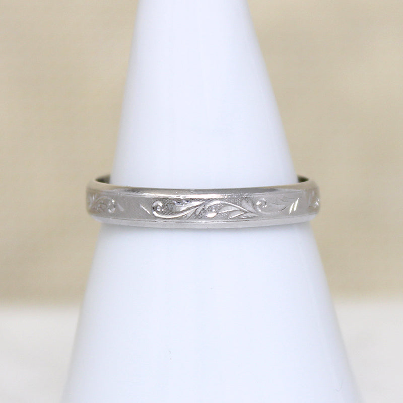 Foliate Flourish Engraved Platinum Band Size 9