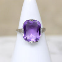 Glowing Amethyst in Ornate 18k Gold Ring