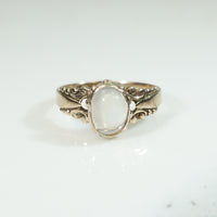Romantic Edwardian Moonstone & Gold Ring