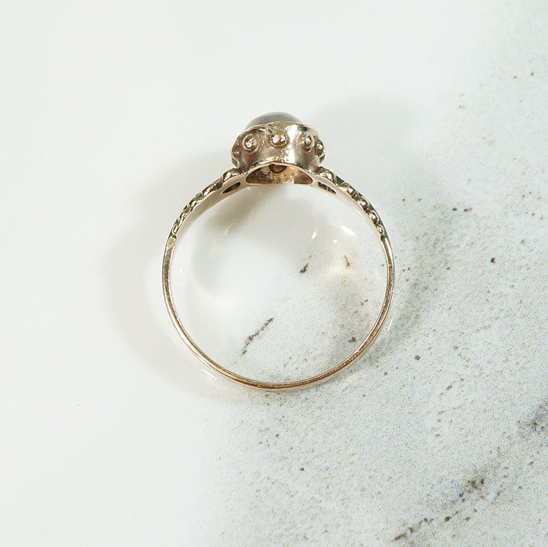Romantic Edwardian Moonstone & Gold Ring