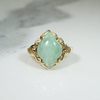 Vintage Jade and Gold Ring
