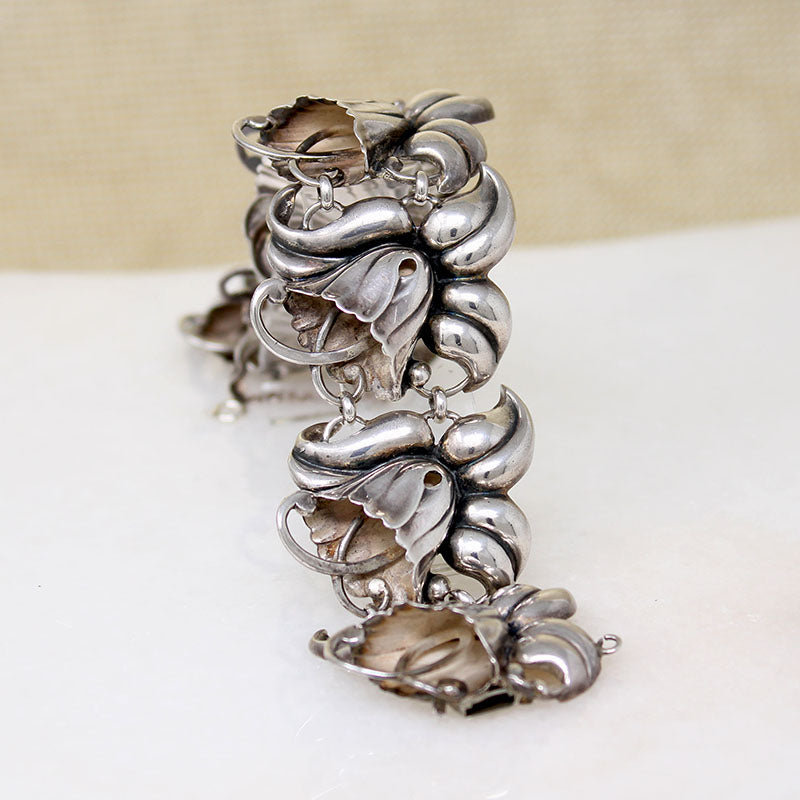 Lush & Lifelike Mexican Silver Daffodil Bracelet