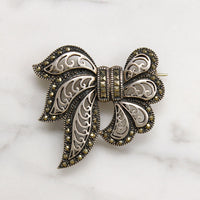 Jaunty 1980s Sterling & Marcasite Bow Brooch