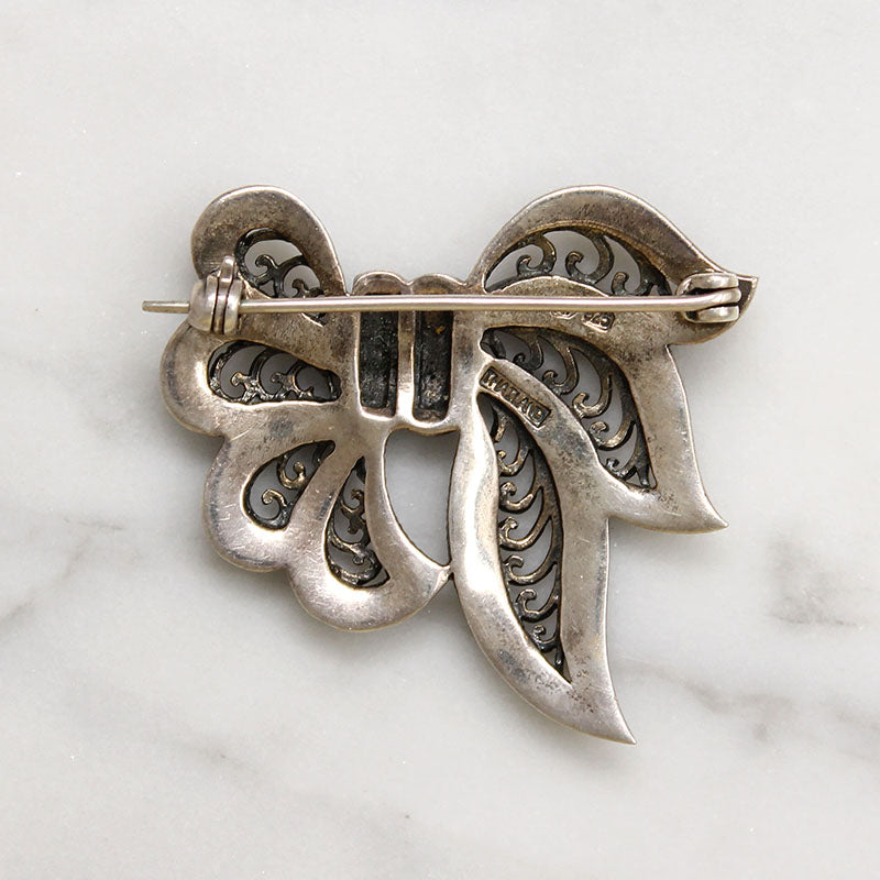 Jaunty 1980s Sterling & Marcasite Bow Brooch