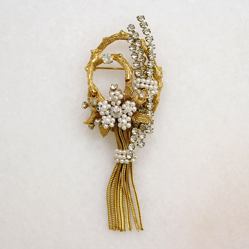 Lively Corsage Brooch Signed Hattie Carnegie