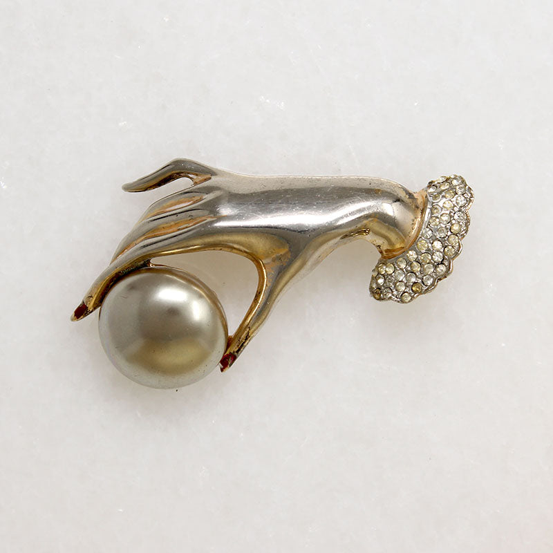 Lady's Hand Sterling Silver Brooch from Marslieu