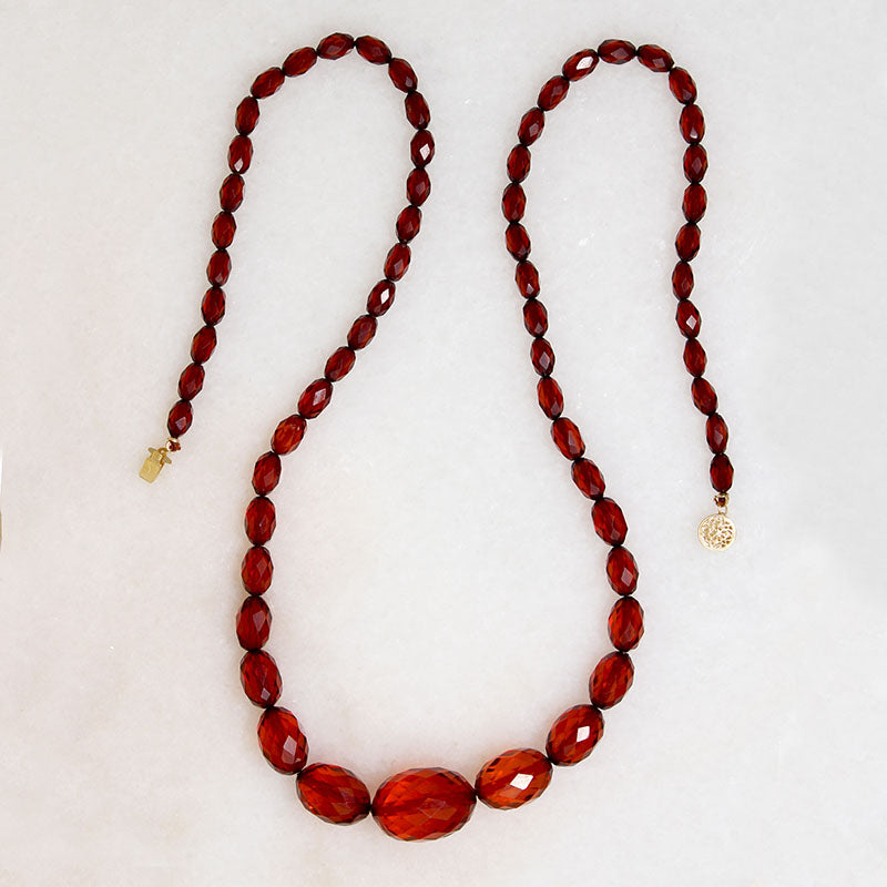 Graduated Bakelite Bead Necklace