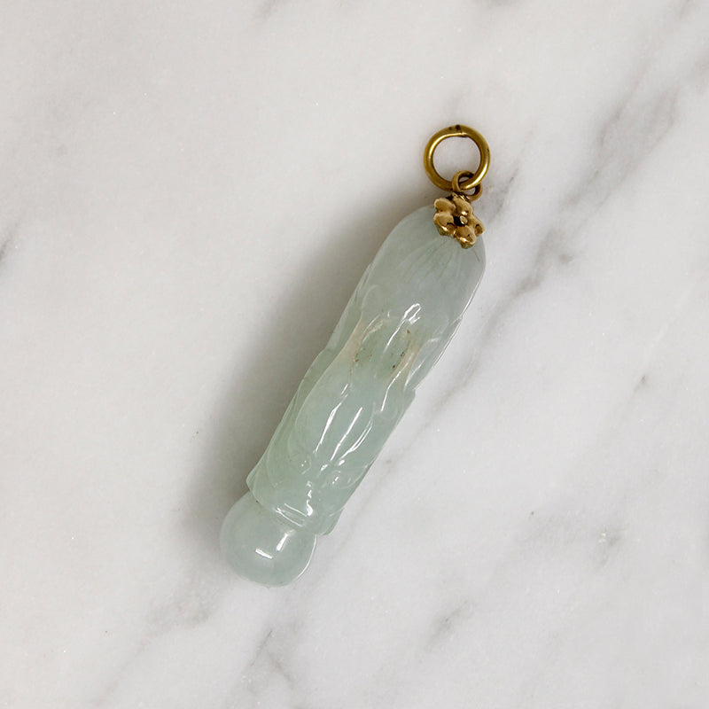 Potent Dragon's Head Jade Pendant with Gold Fittings