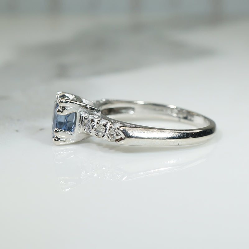 Carré Cut Blue Sapphire Platinum Engagement Ring