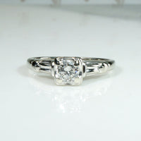 Sophisticated Retro Diamond Solitaire in White Gold