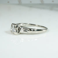 Sophisticated Retro Diamond Solitaire in White Gold
