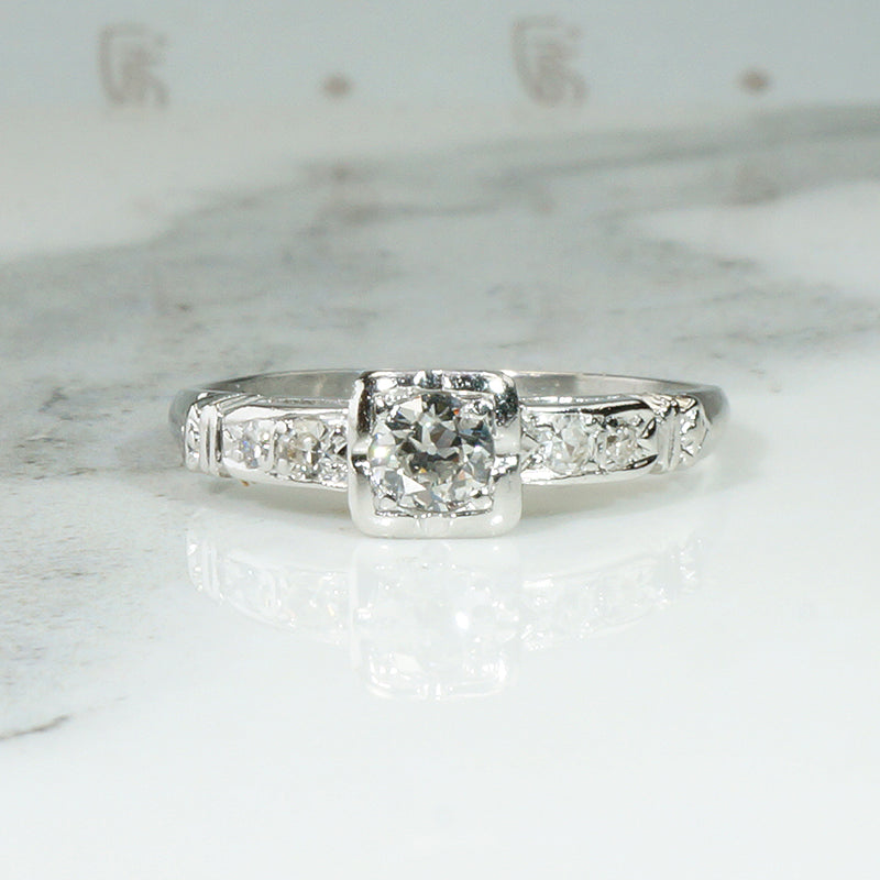 Elegant Old European Cut Diamond & Platinum Engagement RingElegant Old European Cut Diamond & Platinum Engagement Ring