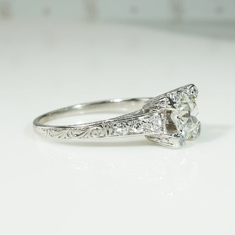Gorgeous Diamond & Platinum Filigree Engagement Ring