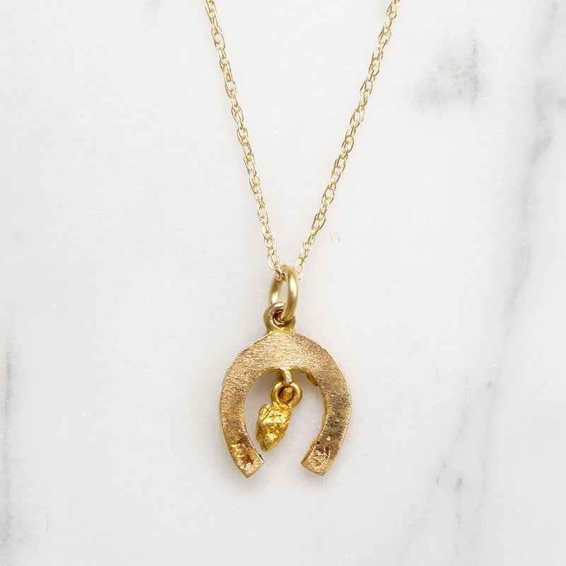 Lucky 18k Gold Nugget Horseshoe Pendant