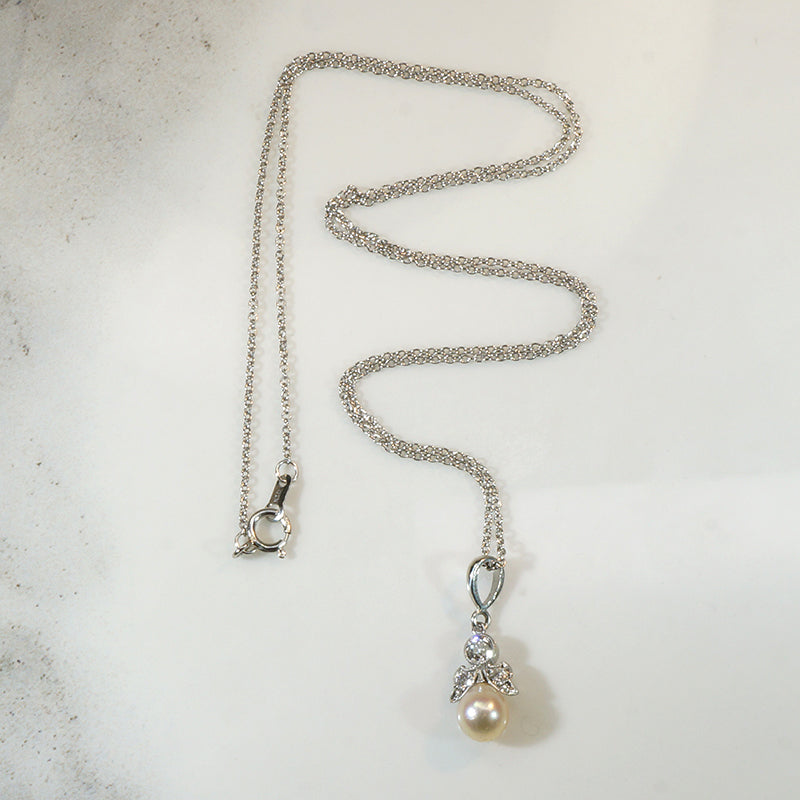 Darling Pearl & Diamonds in Platinum Pendant