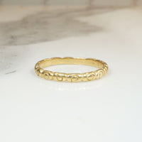 Swirling 18k Yellow Gold Vintage Band