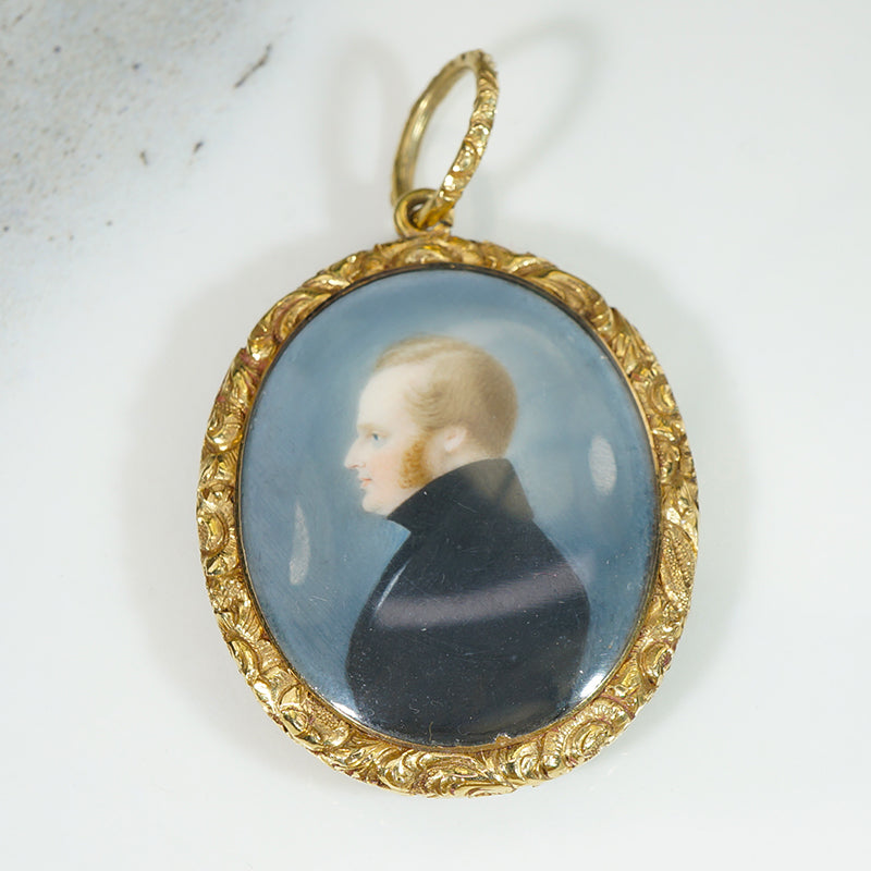 Regency Gent Miniature in 18k Gold Locket