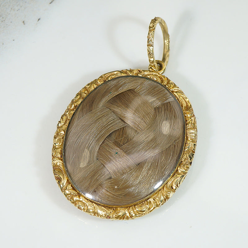 Regency Gent Miniature in 18k Gold Locket