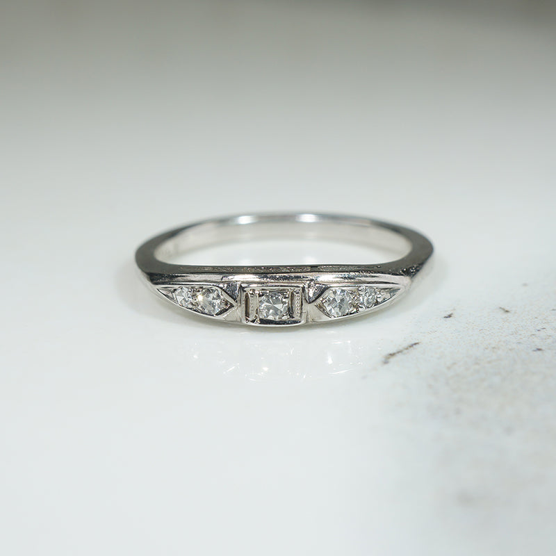 Sweet Vintage White Gold & Diamond Band