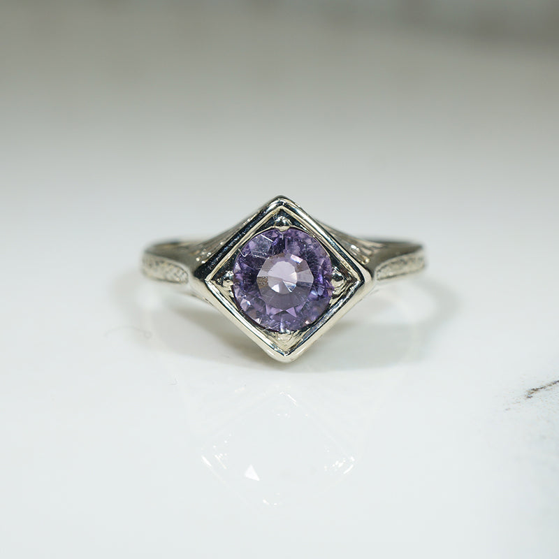 Vintage Butterfly Filigree Amethyst Ring