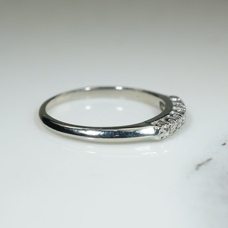 Classic 1940s Diamond Band