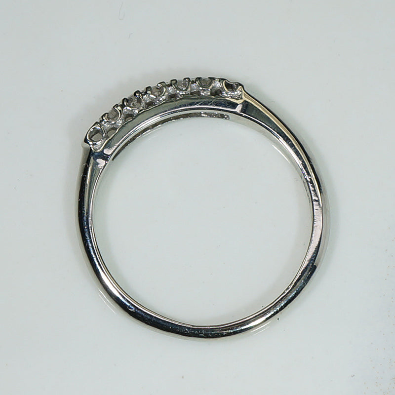 Classic 1940s Diamond Band