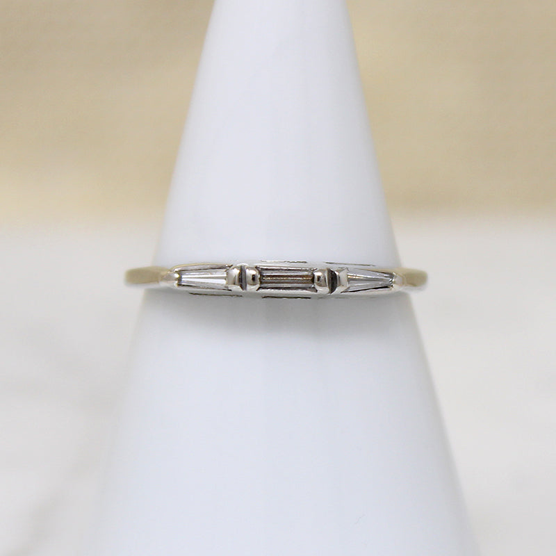 Slim Baguette Diamond & White Gold Wedding Band