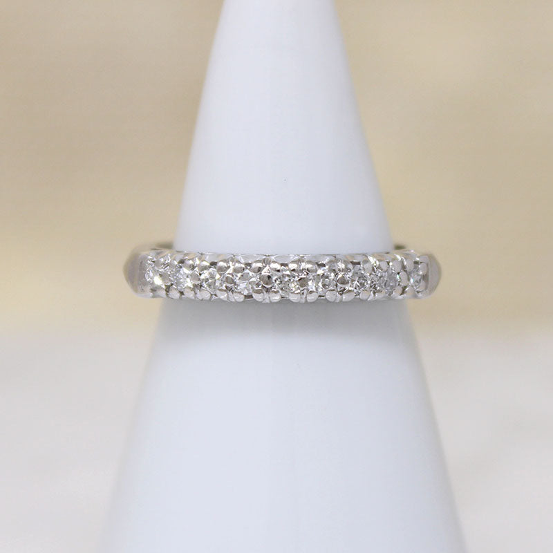 Nine Diamond Chic Platinum Wedding Band
