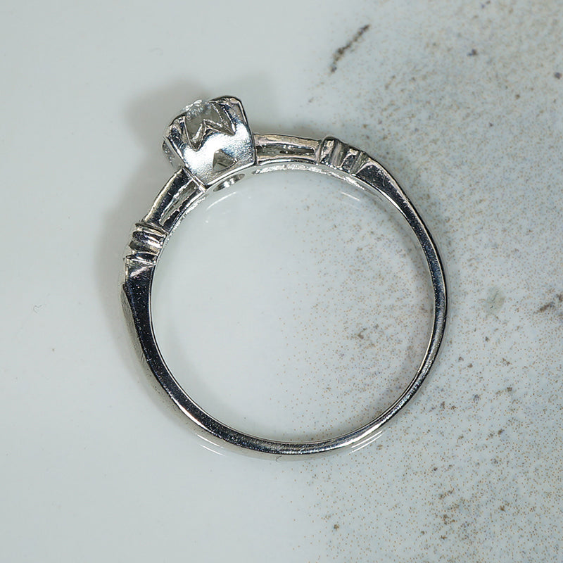 Pretty Platinum and Diamond Vintage Engagement Ring