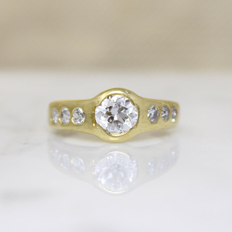 Chic Modernist Diamond & 18k Engagement Ring
