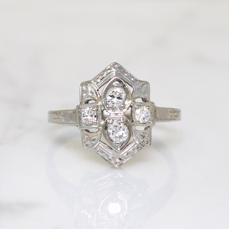 Charming Art Deco Diamond & White Gold Ring