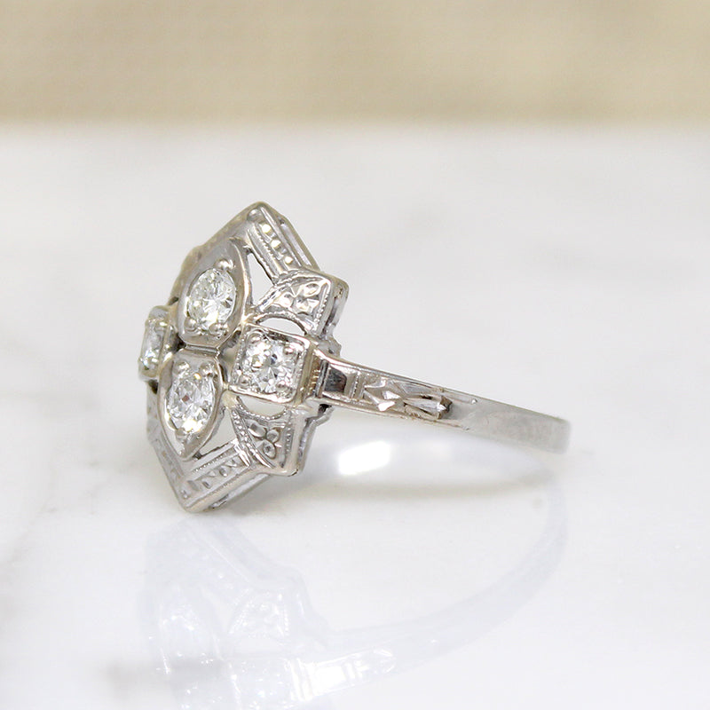 Charming Art Deco Diamond & White Gold Ring