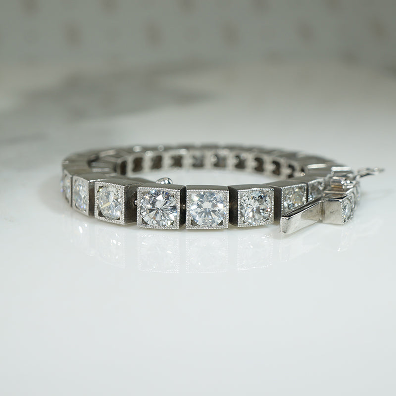 Simply Stunning 1950s Platinum Diamond Bracelet