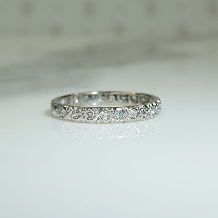 Pretty White Gold Diamond Eternity Band