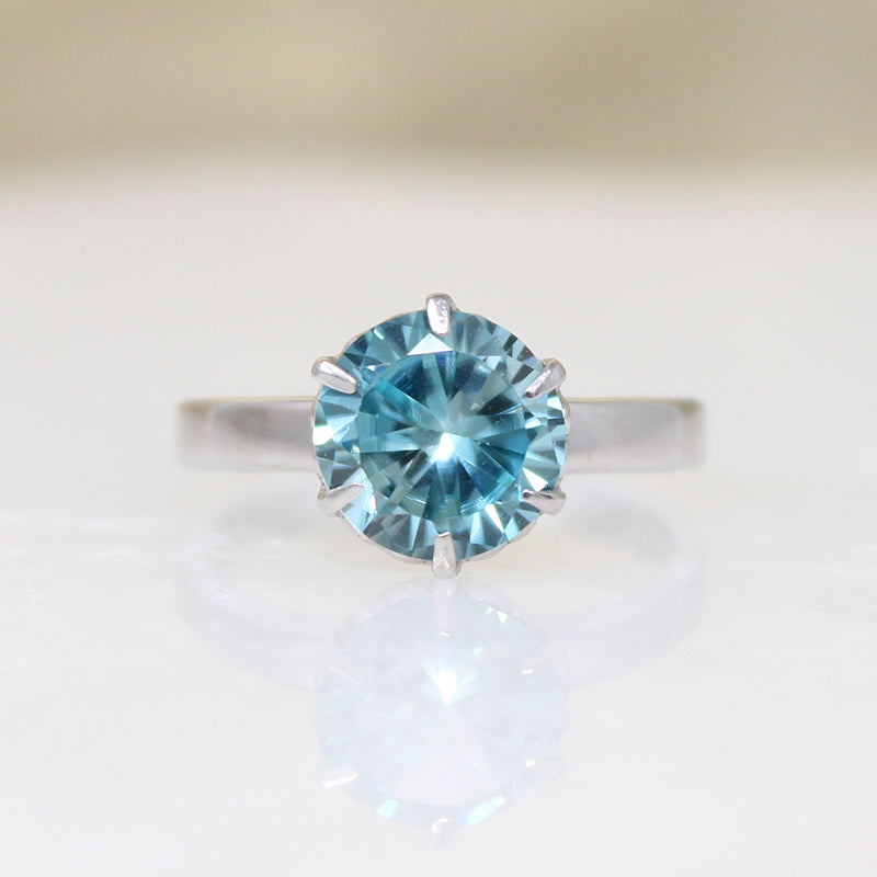 Glamorous Natural Blue Zircon Solitaire Ring