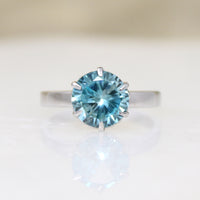 Glamorous Natural Blue Zircon Solitaire Ring