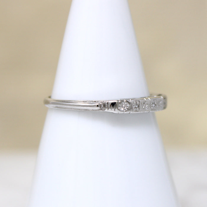 Diamonds & Flowers Platinum Retro Band