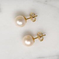 Vintage Akoya Pearls in 14k Gold Studs