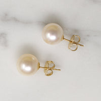 Vintage 9mm Akoya Pearl & Gold Stud Earrings