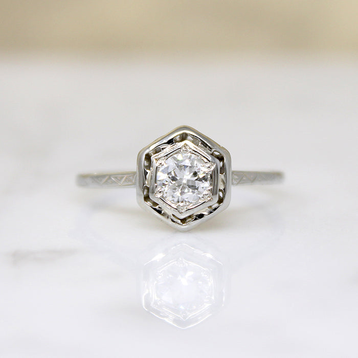 Old European Cut Diamond in 18k White Gold Solitaire