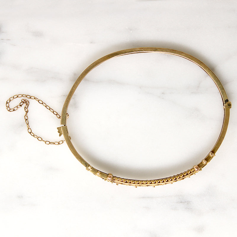 Enchanting Victorian 9ct Etruscan Revival Bangle