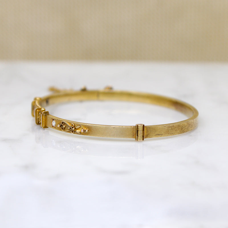 Grand Period 15ct Gold Bangle with Diamonds