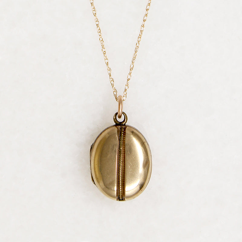 Interesting 9ct English Gold Oval Locket